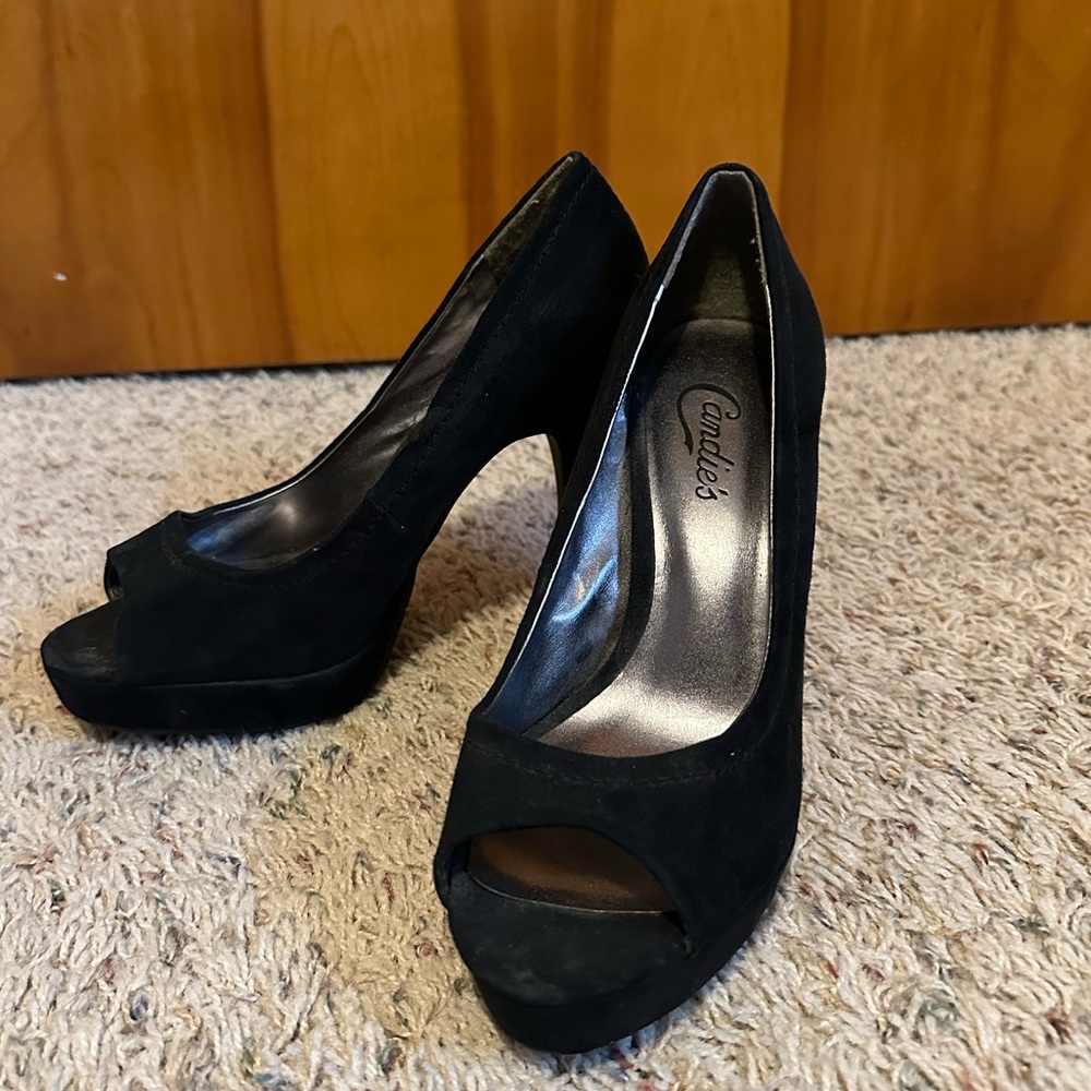 Candies high heels open toe‎ black suede size 7